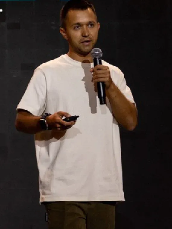Bogdan, founder of LIFE FLY